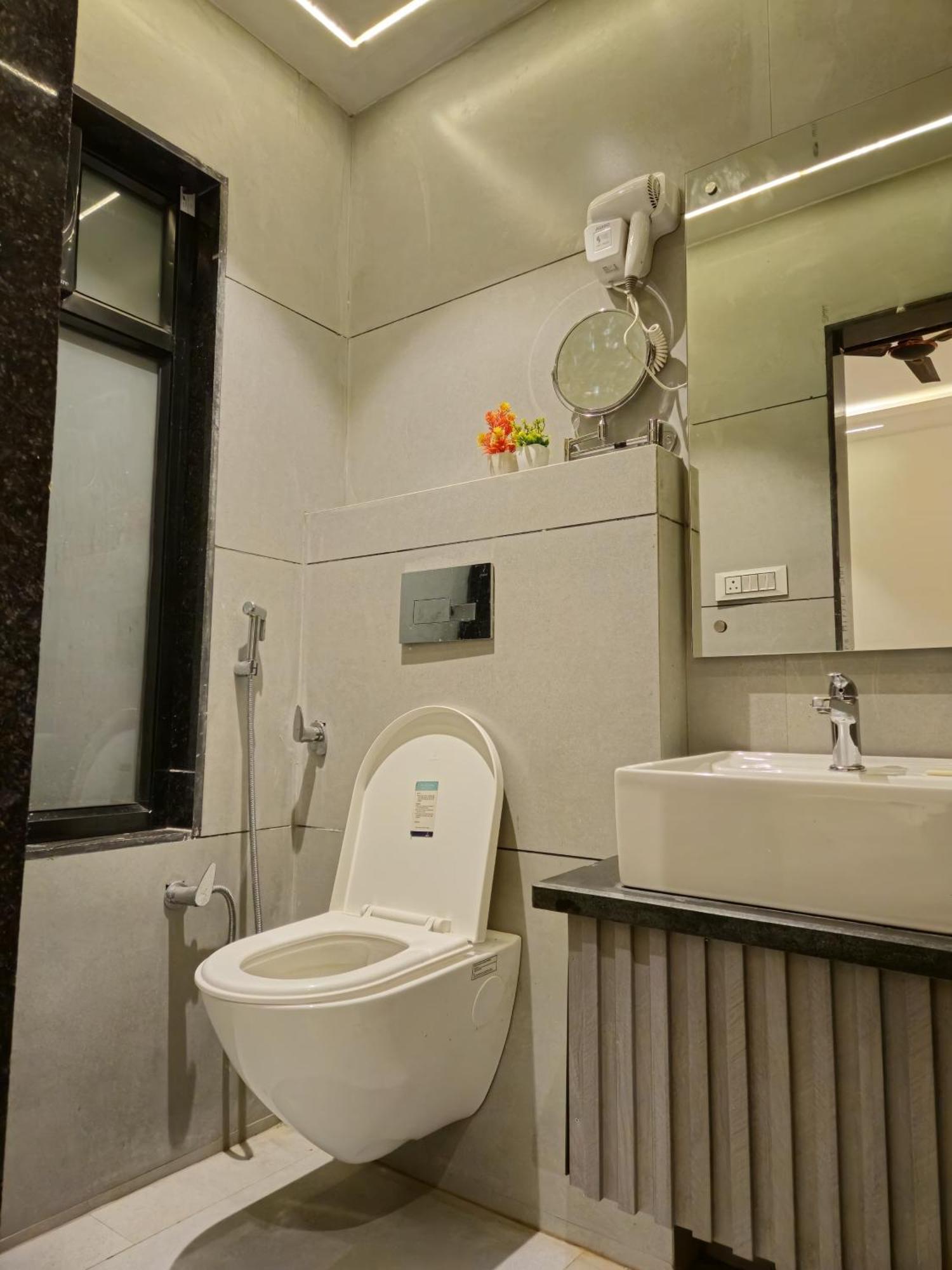 Hotel Royal Orchid Alīgarh Eksteriør billede