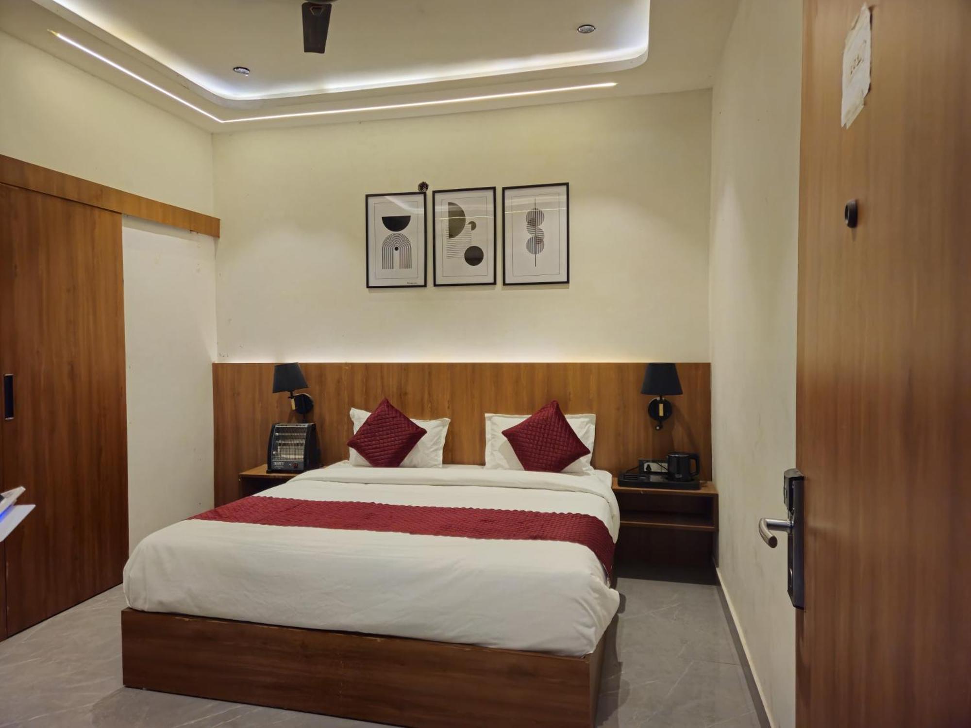 Hotel Royal Orchid Alīgarh Eksteriør billede