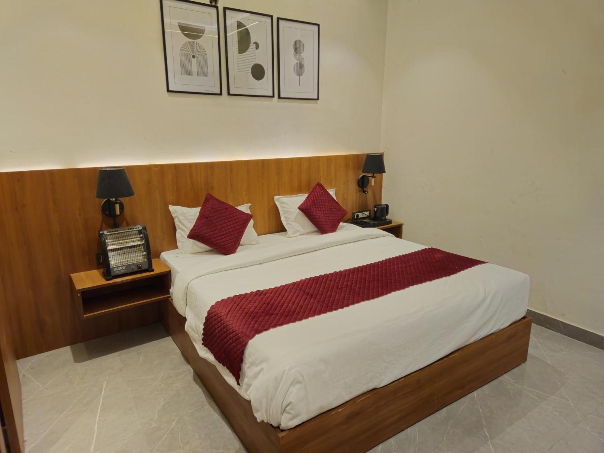Hotel Royal Orchid Alīgarh Eksteriør billede