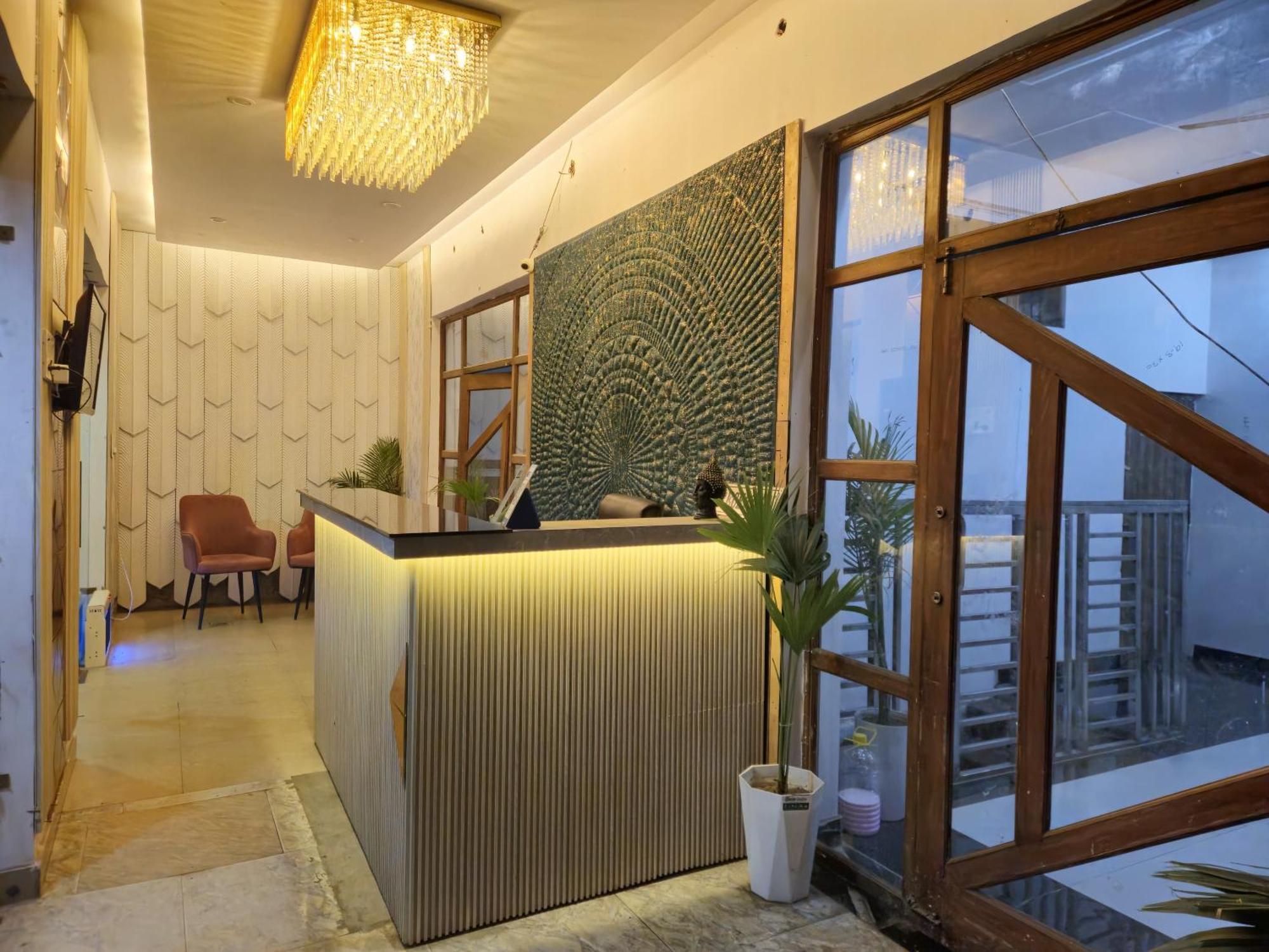 Hotel Royal Orchid Alīgarh Eksteriør billede